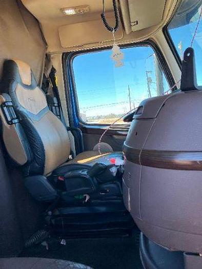 Used 2016 Volvo VNL 630 D13