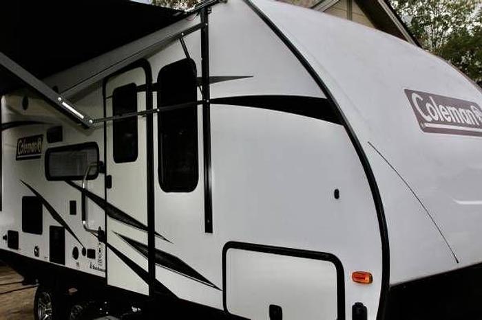 Used 2021 Coleman Lite 1805RB