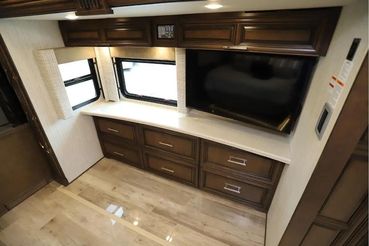 Used 2020 Newmar Mountain Aire 4569