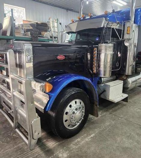 Used 2004 Peterbilt 379