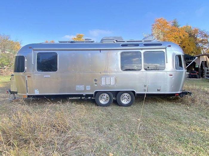 Used 2021 Airstream 25FB