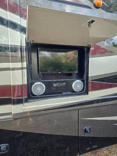 Used 2013 Thor Motor Coach Challenger 37DT