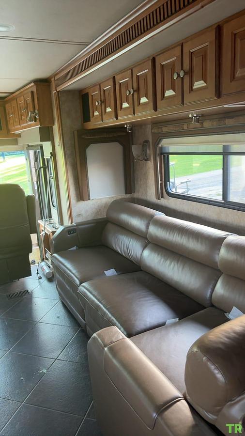 Used 2011 Itasca Meridian 40U