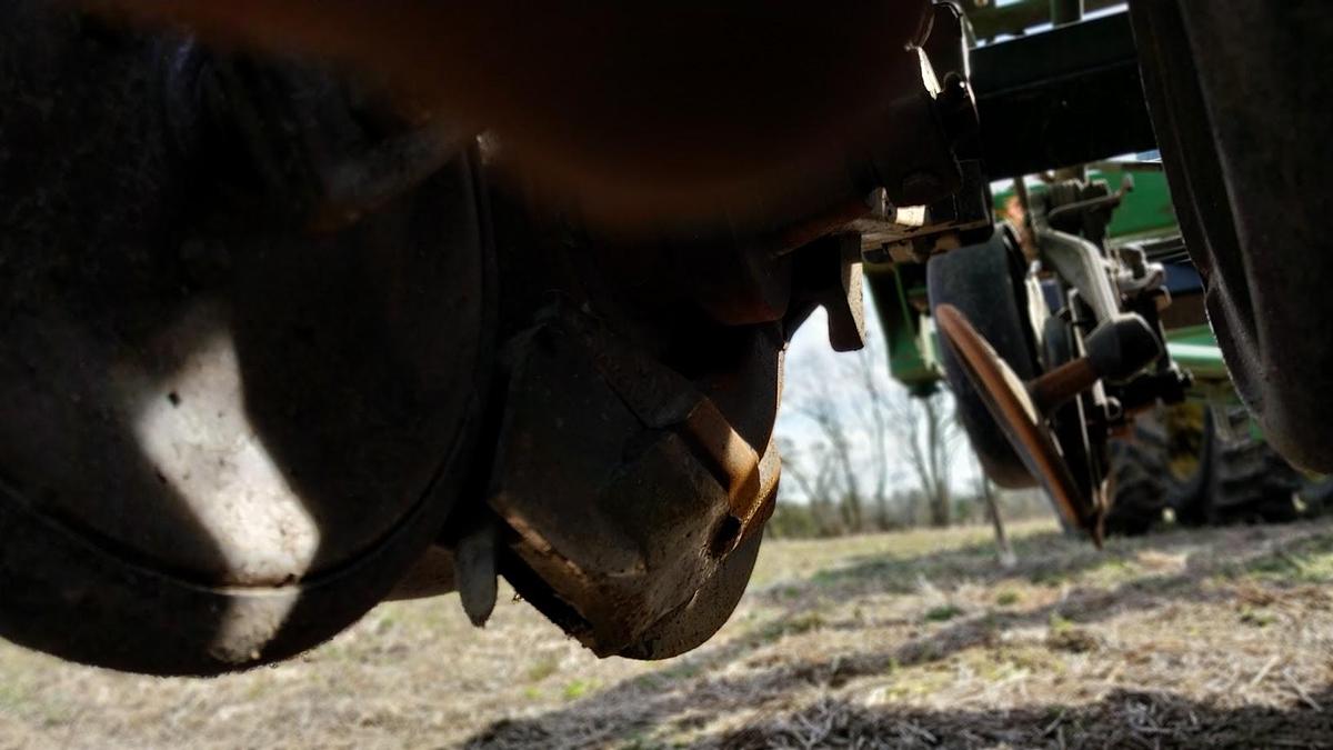 Used 2003 JOHN DEERE 1590&1560 Attached With Houck Hitch