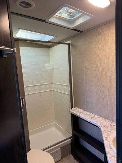 Used 2018 Grand Design Imagine 2400BH