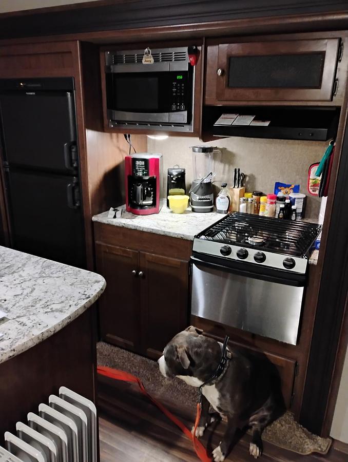 Used 2018 Keystone Hideout Travel Trailer