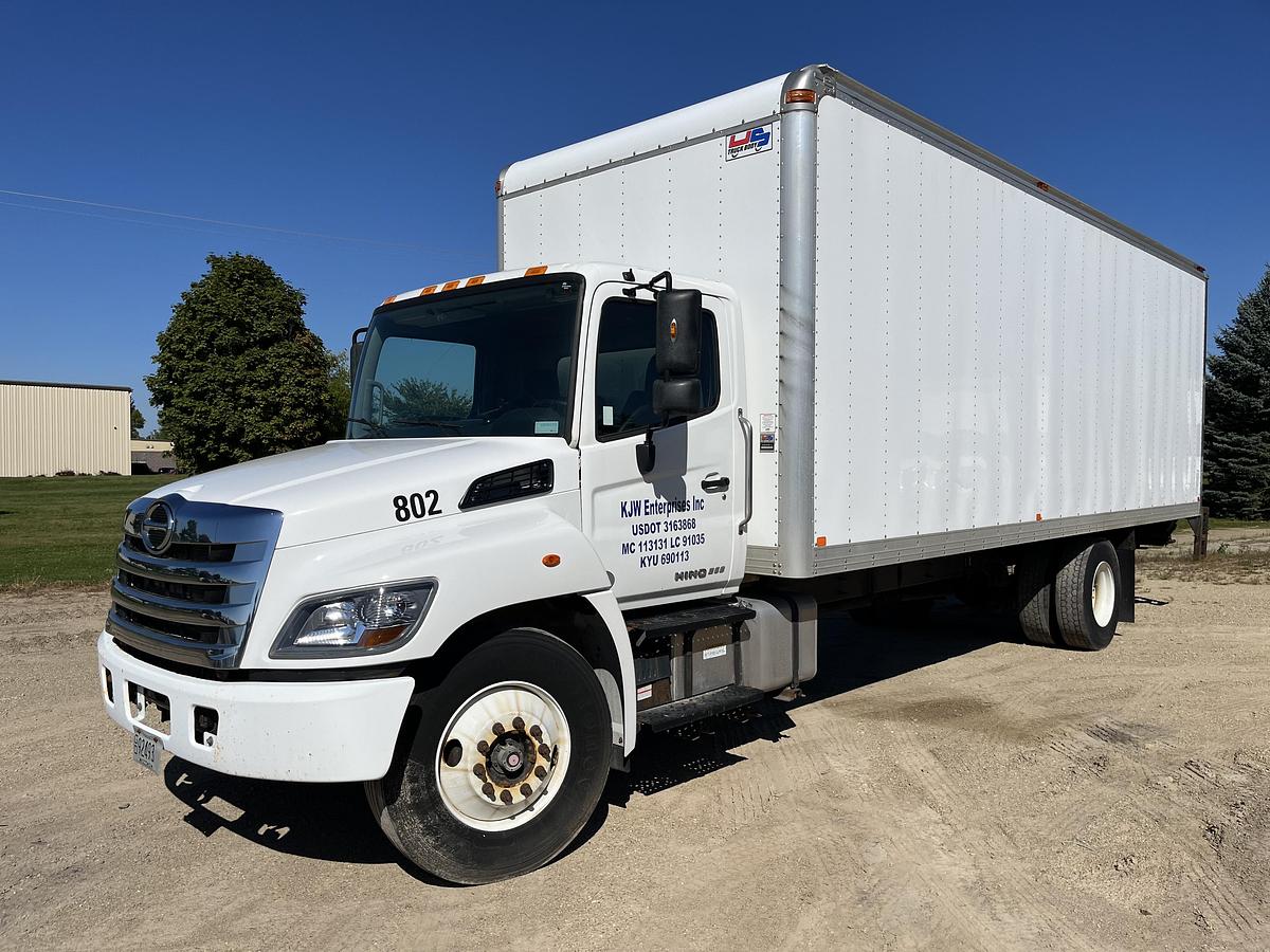 Used 2020 Hino 268A Box Truck
