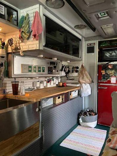 Used 2013 INTERNATIONAL Durastar 4300LP