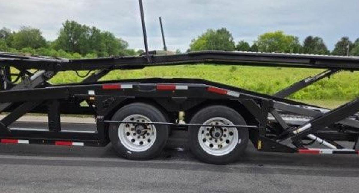 Used 2021 Peterbilt 389