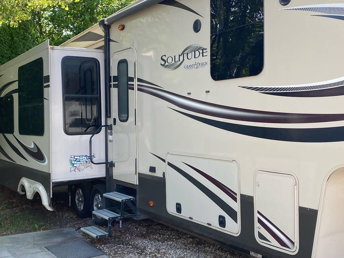 Used 2015 Solitude 5