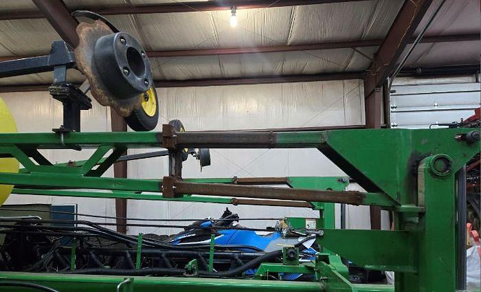 Used 2009 JOHN DEERE DB60