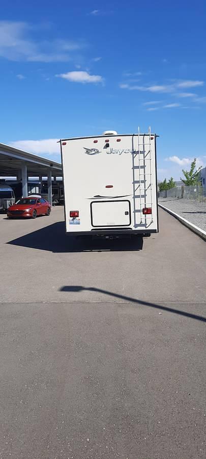 Used 2015 Jayco Grayhawk 31FK