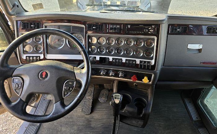 Used 2017 KENWORTH W900L