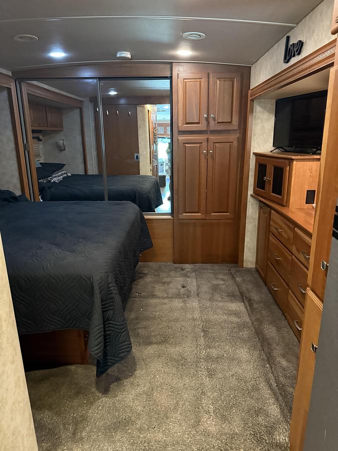 Used 2009 Winnebago Journey 34Y Class A Motorhome