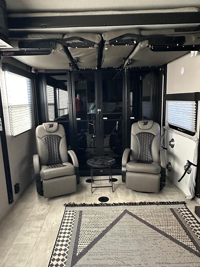 Used 2022 Grand Design Momentum 25G Toy Hauler