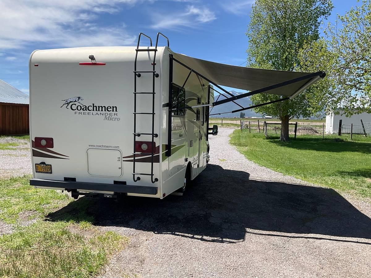 Used  2016 Coachmen 20CB