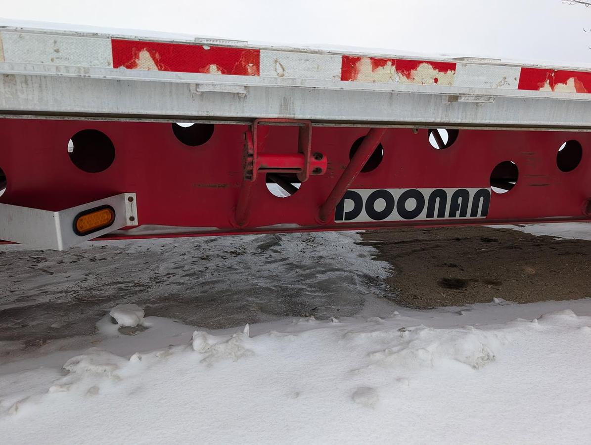 Used 2007 Doonan 48ft Step Deck Trailer