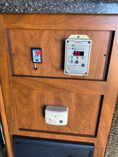 Used 2011 Keystone Raptor 400RBG