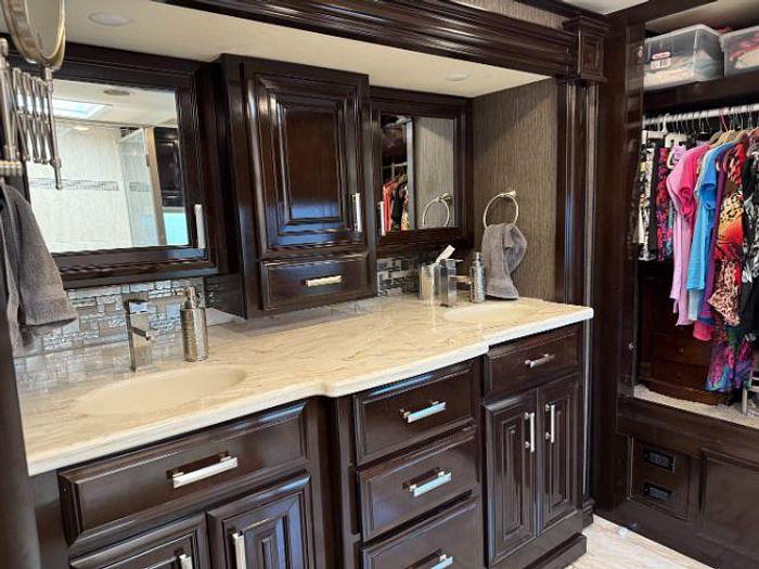 Used 2019 Thor Motor Coach Tuscany 45MX I6 Diesel Pusher