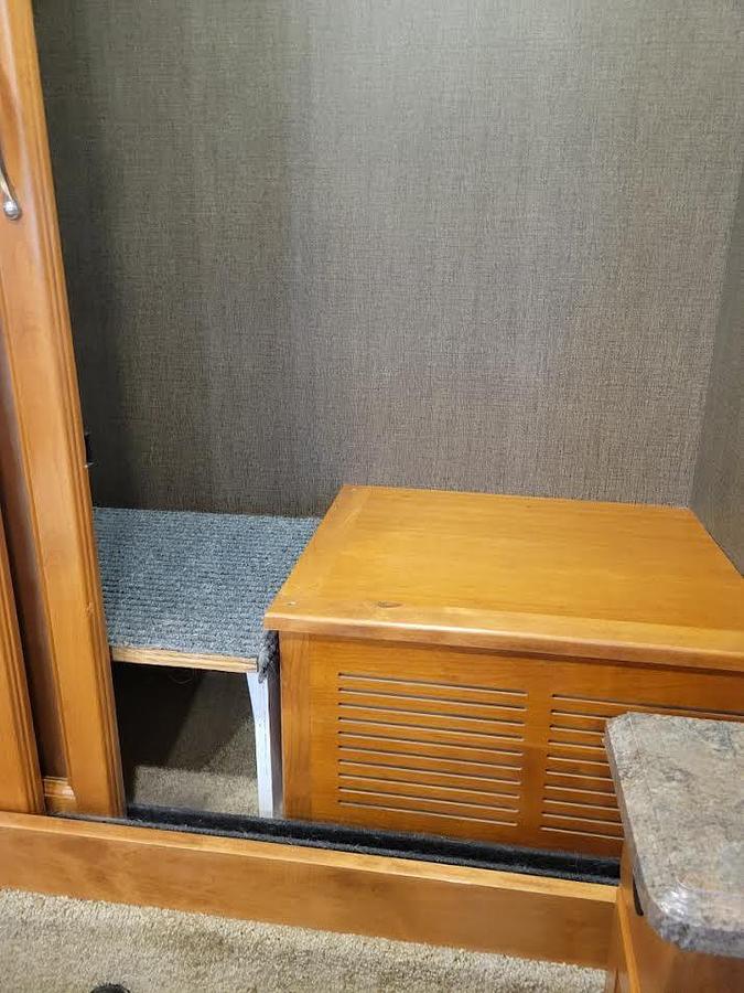 Used 2016 Tiffin Motorhomes Allegro Red 33AA Class A Motorhome