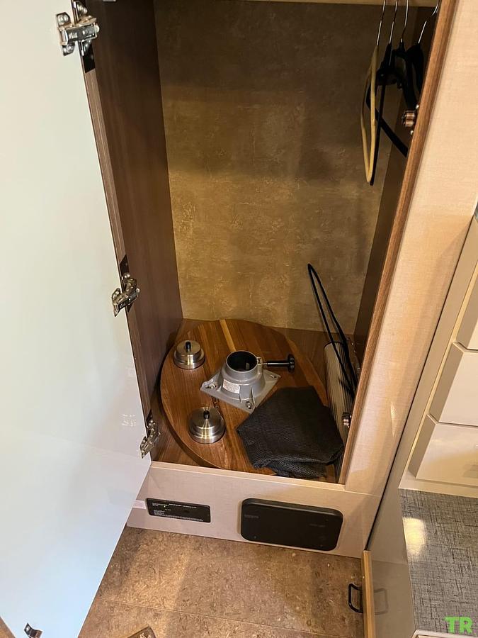 Used 2017 Winnebago View 25j