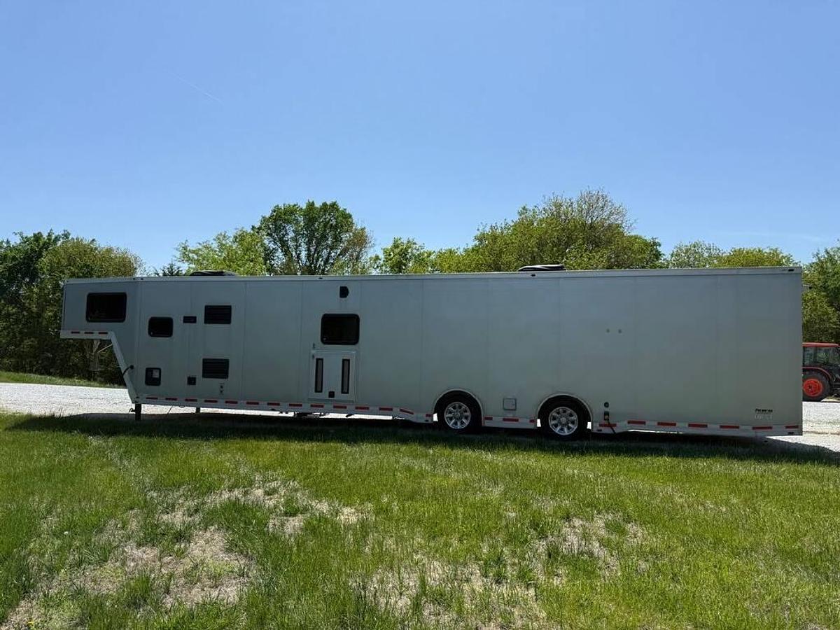 Used 2016 Atc Quest X Living Quarters Trailer