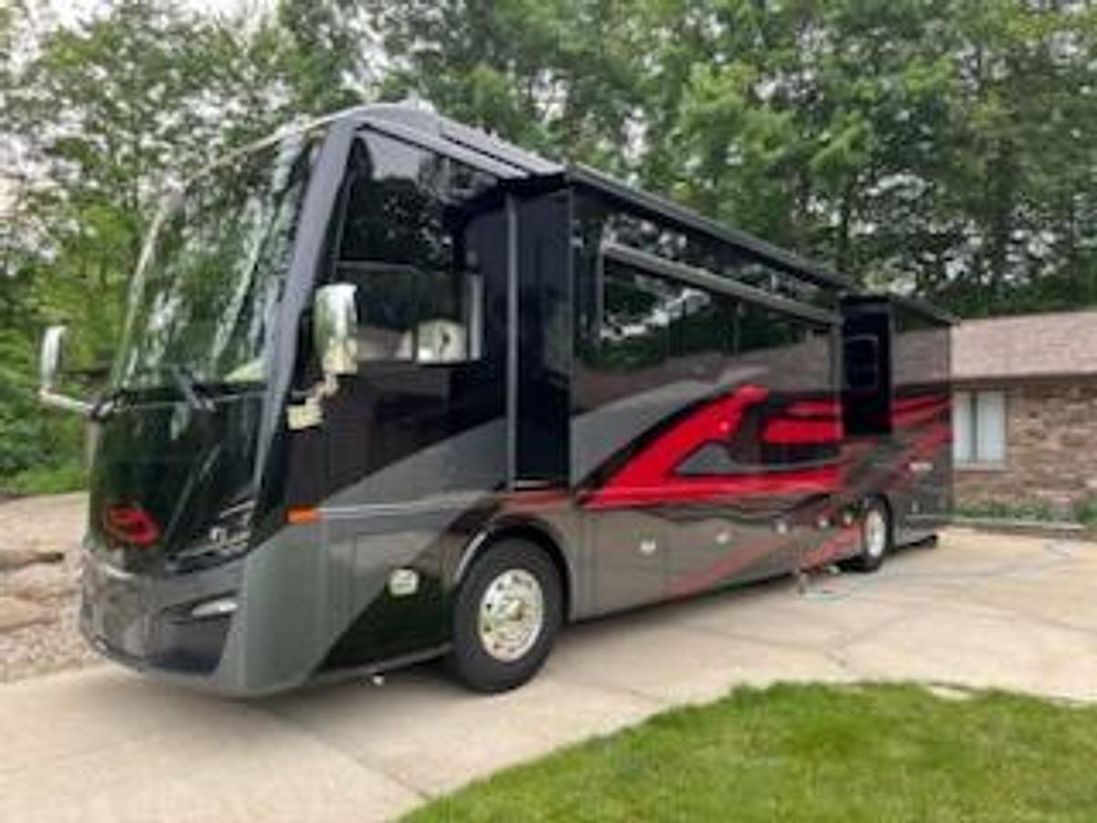 Used 2024 Tiffin Phaeton 40IH Class A Motorhome