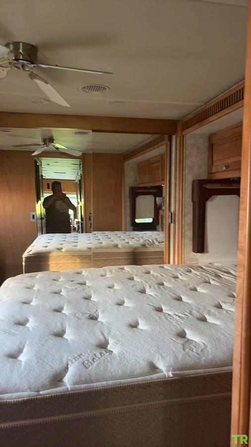 Used 2011 Itasca Meridian 40U