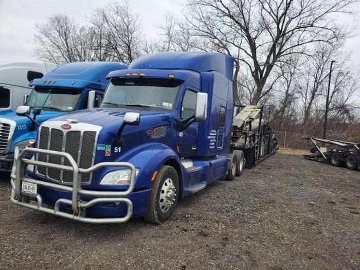 Used 2019 Peterbilt 579 Sleeper Semi Truck