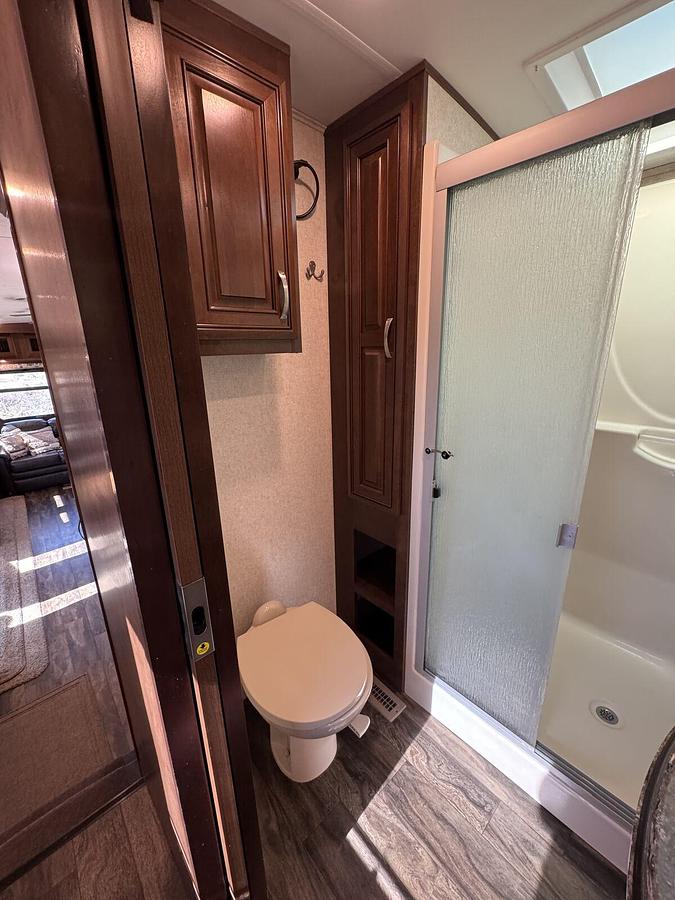 Used 2017 Jayco Pinnacle 36KPTS