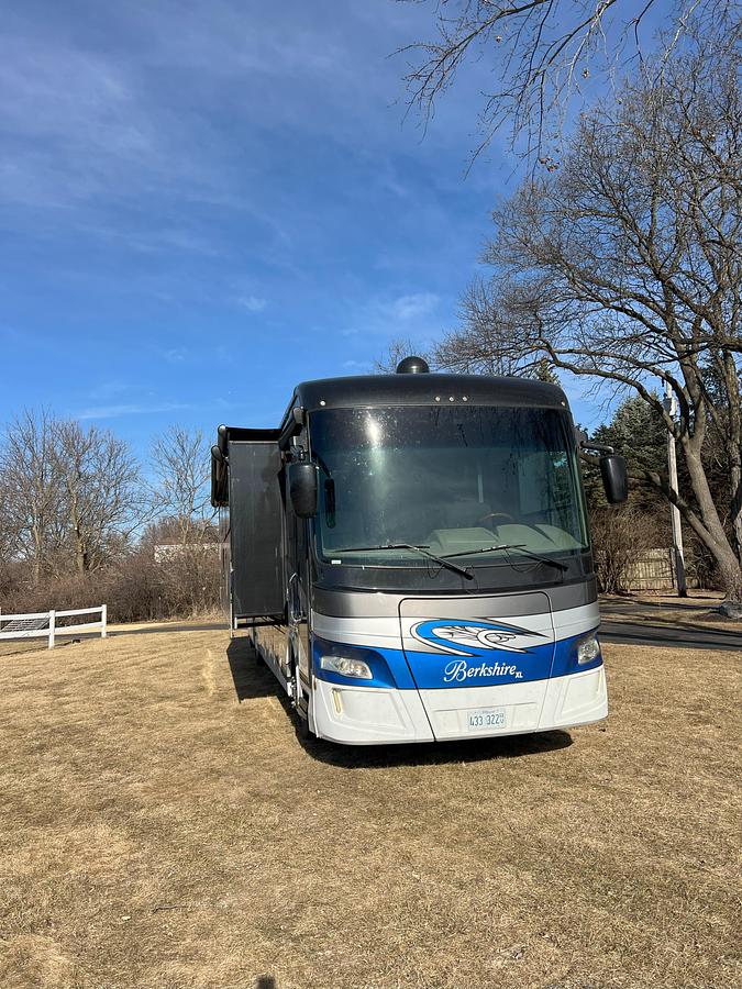 Used 2018 Forest River Berkshire XL 40C