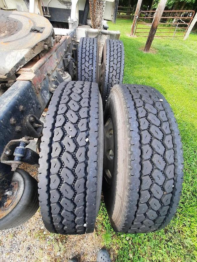 Used 2003 International 9200 I