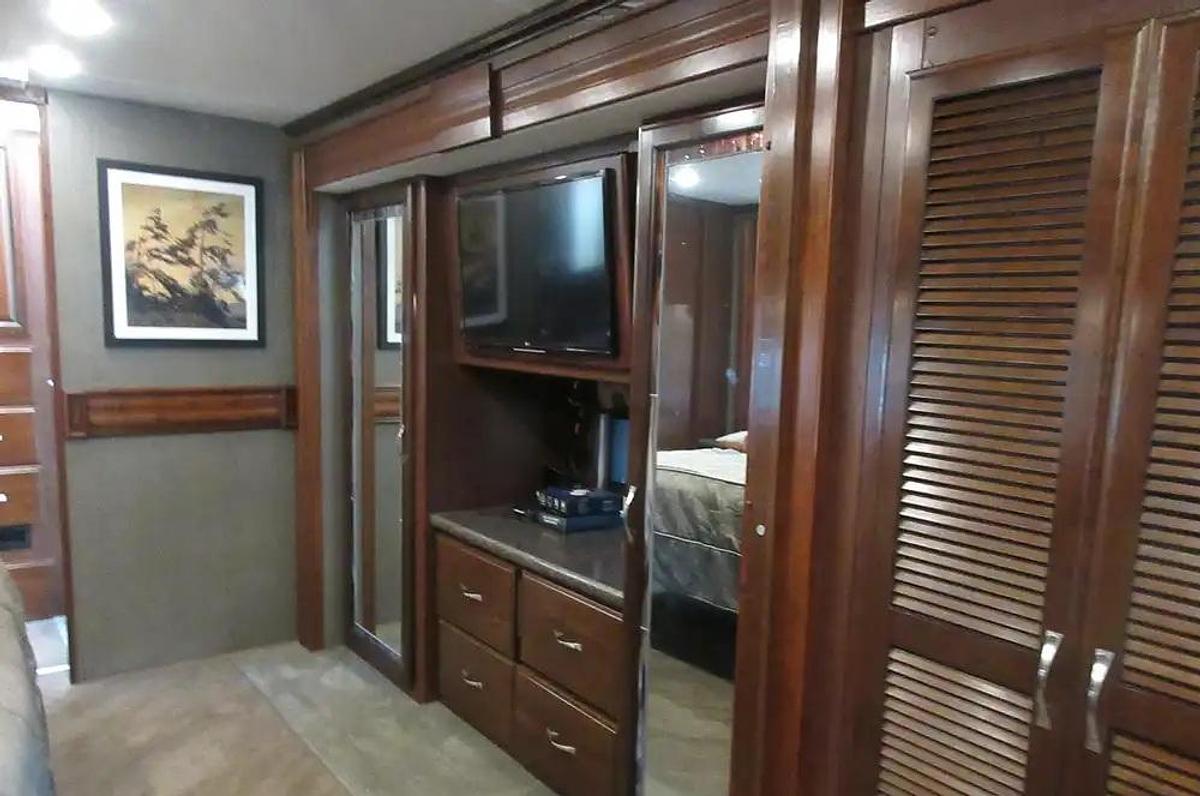 Used 2017 Fleetwood Pace Arrow LXE 38K Class A Motorhome