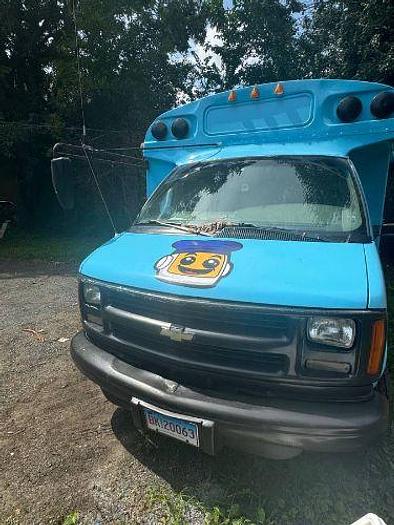 Used 2000 Chevrolet Express Food Truck