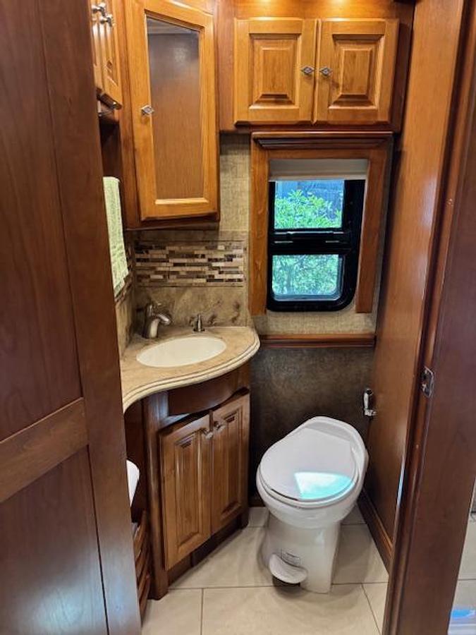 Used 2014 Tiffin Phaeton 40QBH