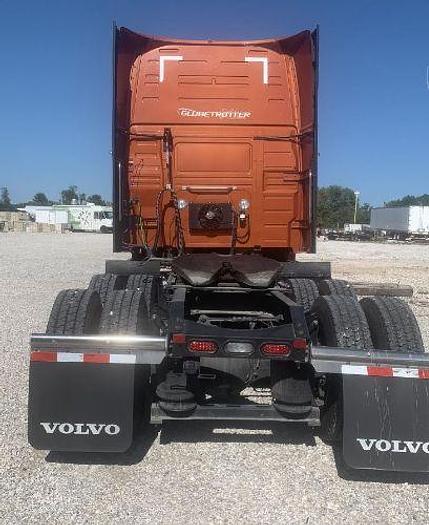 Used 2023 Volvo VNL64T860