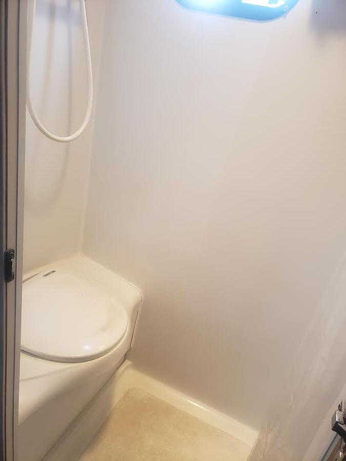 Used 2016 Kenworth T880 172" 2017 ARI SLPR Toterhome