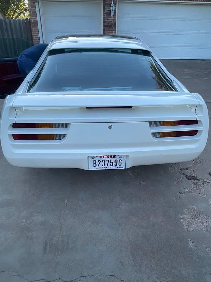 Used 1989 Chevrolet Camaro Carralo Special Edition – 1 of 2