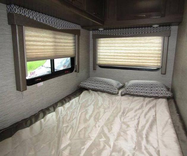 Used 2020 Thor Freedom Elite 23H