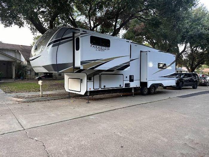 Used 2022 Alliance RV Paradigm 340RL
