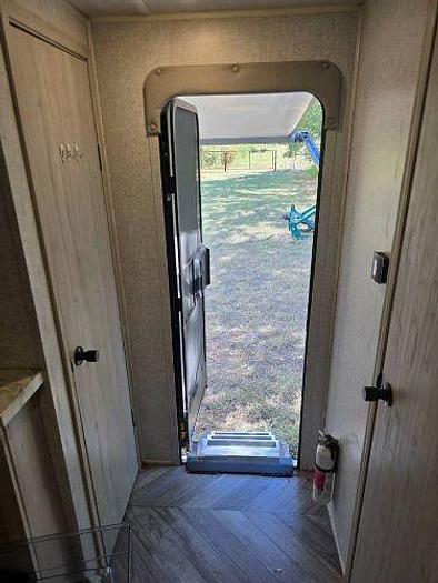 Used 2022 East To West Della Terra 261RB