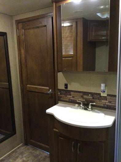 Used 2014 Thor Challenger 37GT