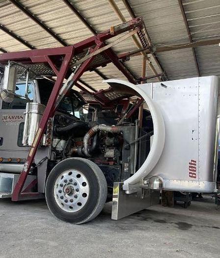 Used 2007 Peterbilt 379 and 2007 Cottrell 7510 Strap Trailer