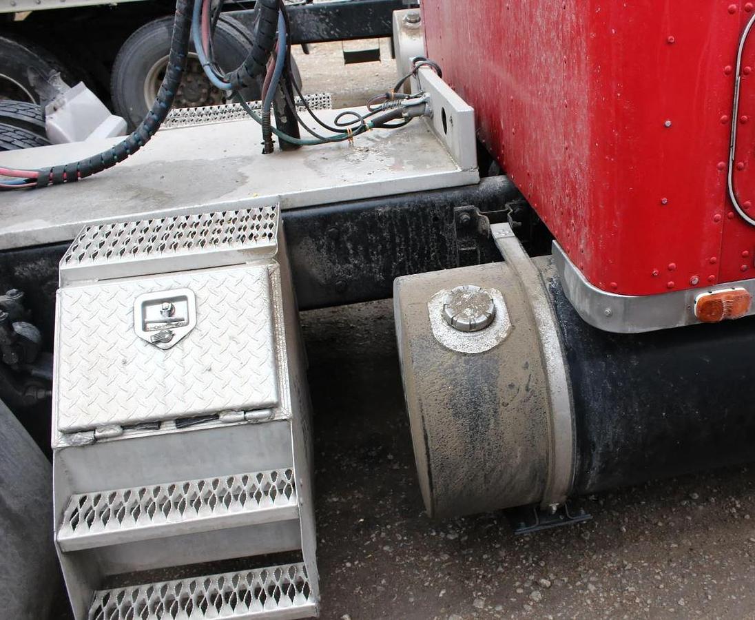 Used 2007 Kenworth W900L