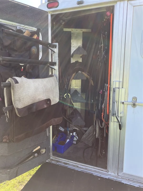 Used 2005 Elite 5 Horse Trailer