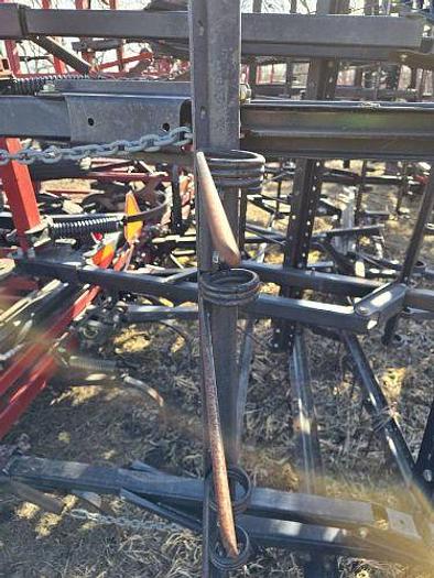 Used Used Case IH Tigermate 200 Field Cultivator