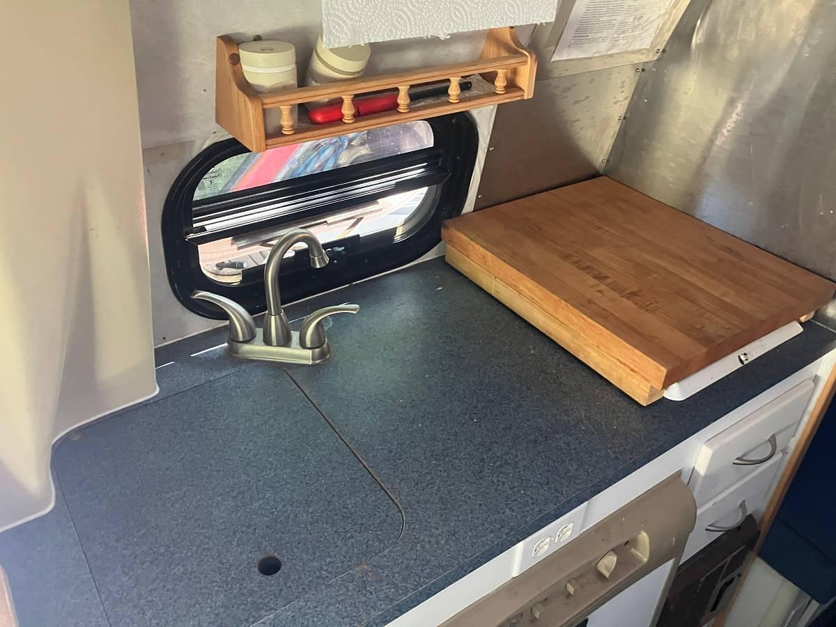 Used 2003 PleasureWay RV