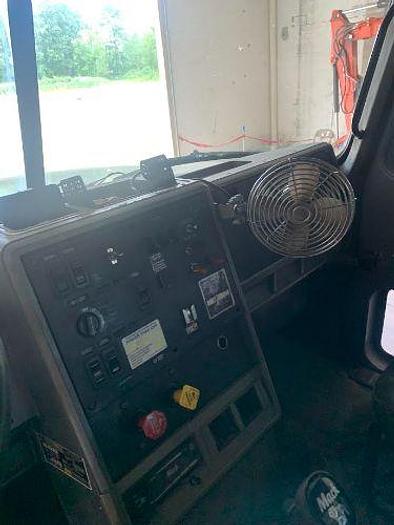 Used 1998 Mack CL713