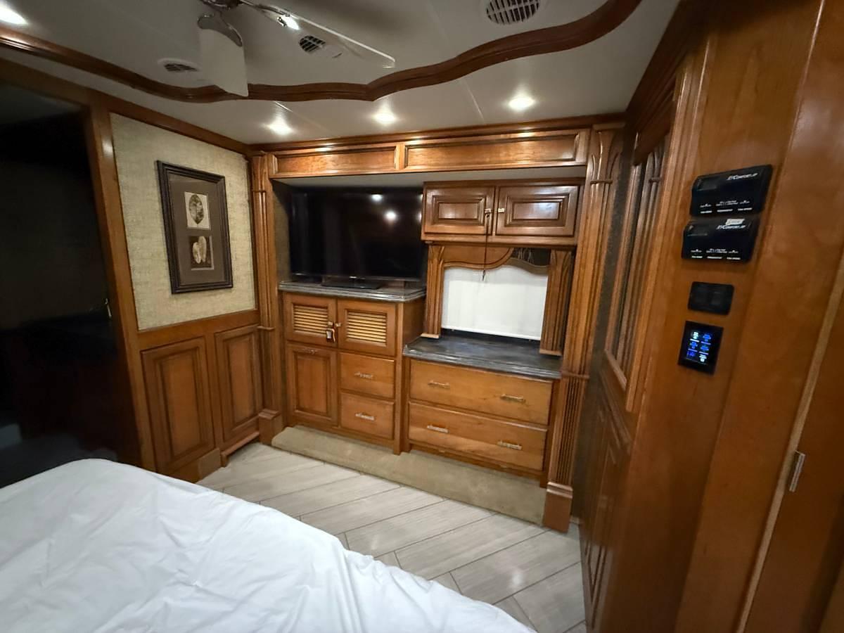 Used 2014 Tiffin Motorhomes Allegro Bus 45LP
