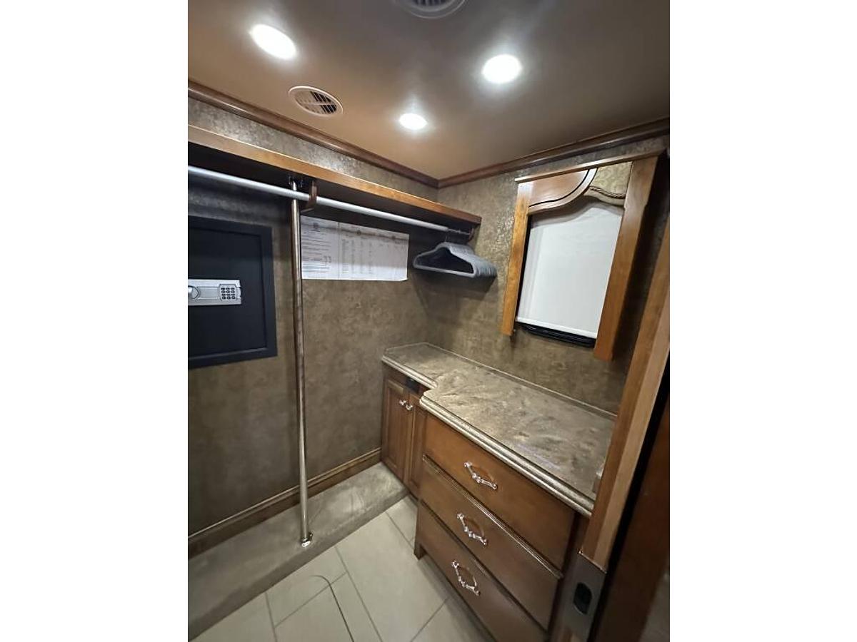 Used 2014 Tiffin Motorhomes Allegro Bus 45 LP